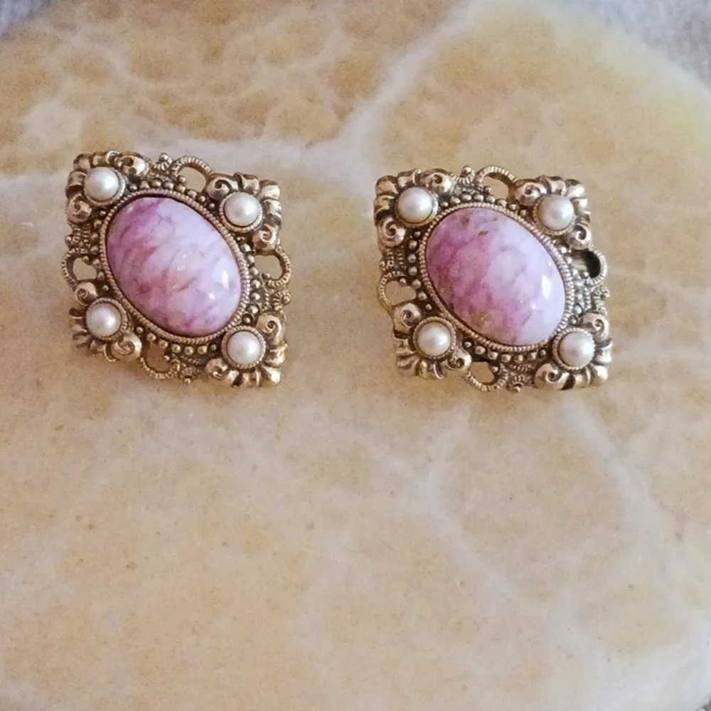 Gold Tone Faux Pearl & Pink Stone Post Earrings